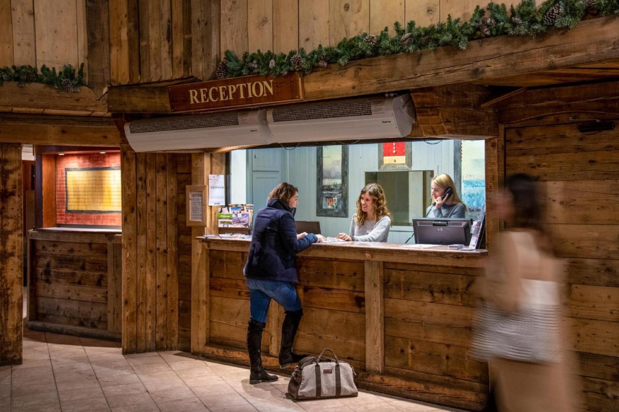 Le Cheval Blanc - Village Montana Val Thorens Exterior photo